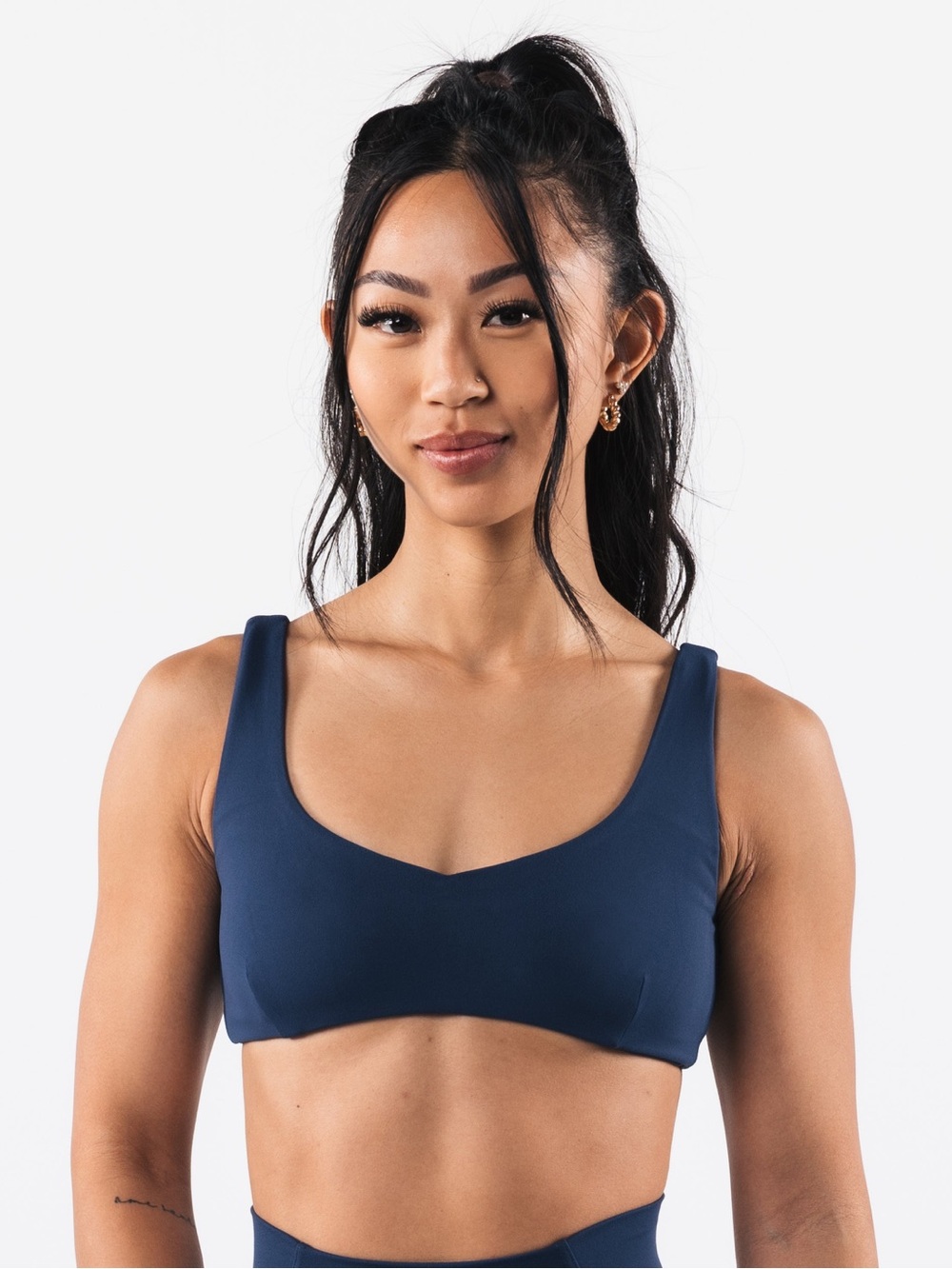 Alphalete Navy Scoop Neck Sports Bralette -